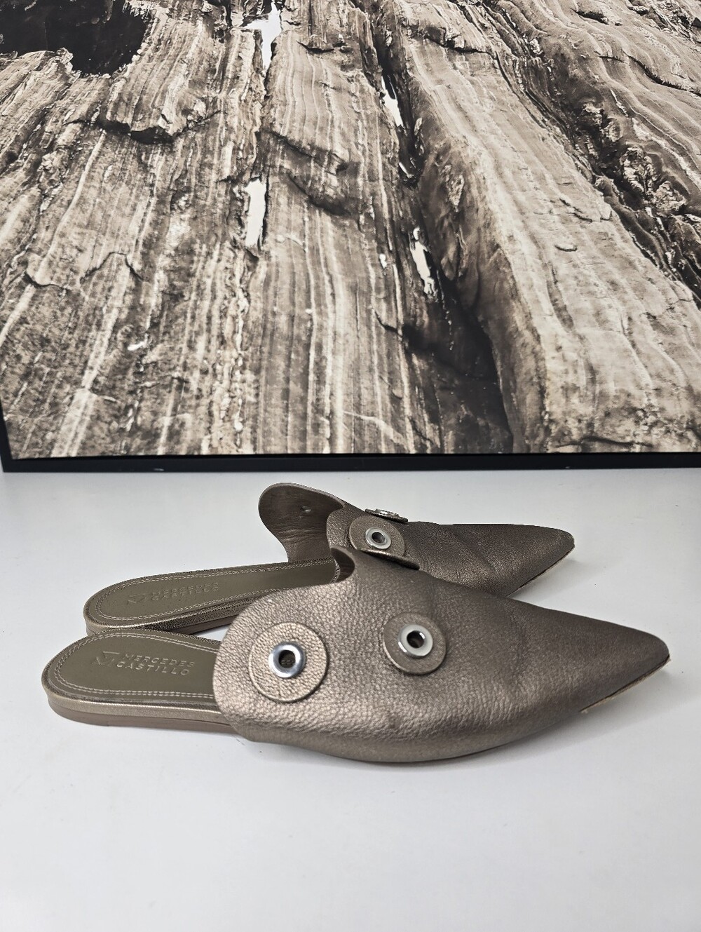 Mercedes Castillo Zaki Mule
